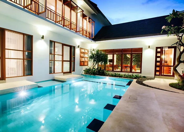 Pudak Sari Unizou Hostel Kuta 