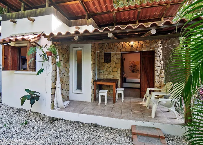 Casas Mal Pais Aparthotel