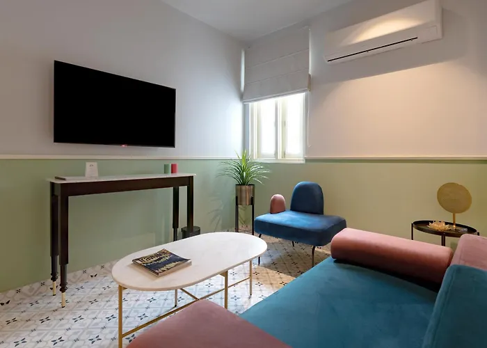Jaipur Bungalow Hotel