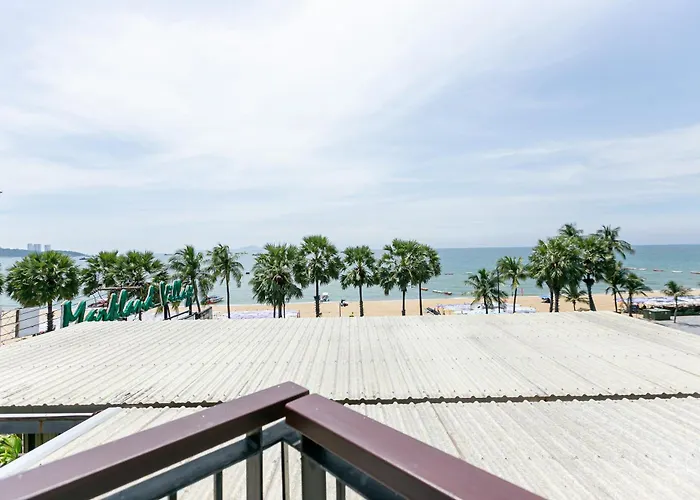 The Bedrooms Hostel Pattaya