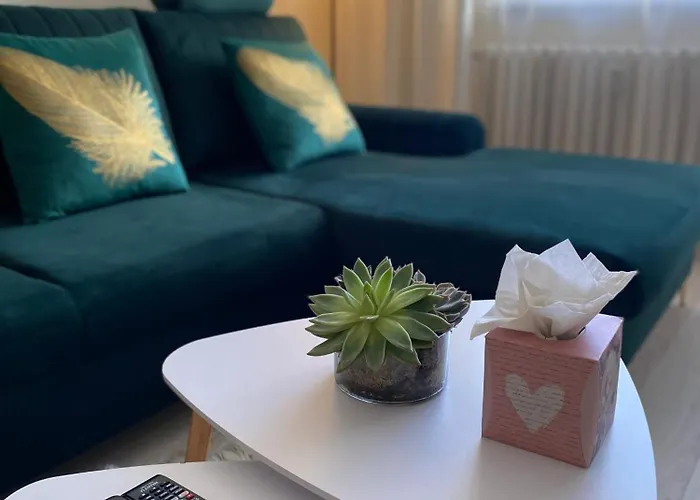 City Apartment Piest'any