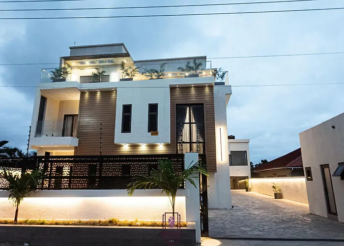 2-Bedrm Urban Elegance At The Rosedale Apartments Accra