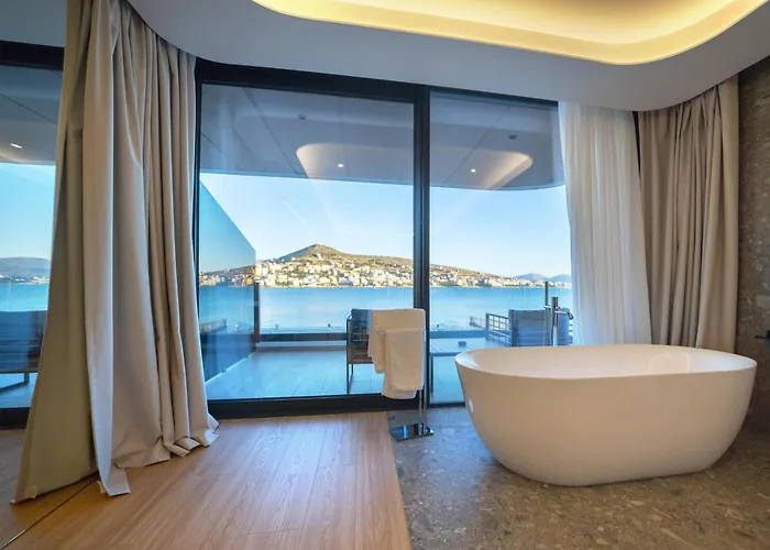 Alyacht Premium Hotel Sarande