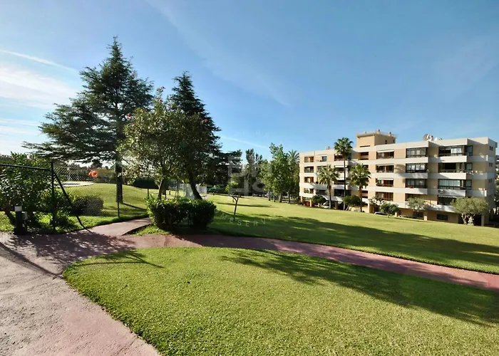 Torres De Aloha 2 Bdr Puerto Banus Apartment Marbella