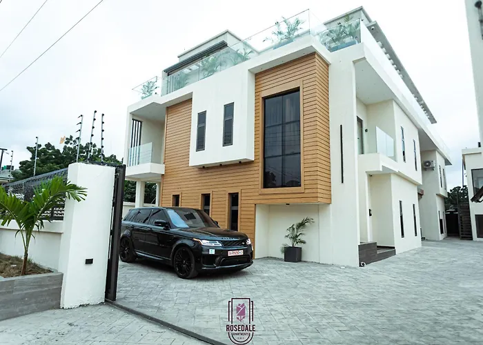2-Bedrm Urban Elegance At The Rosedale Apartments Accra