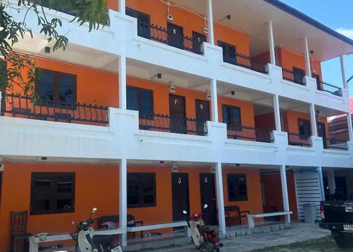 Sea Breeze Backpacker Hostel Haad Rin