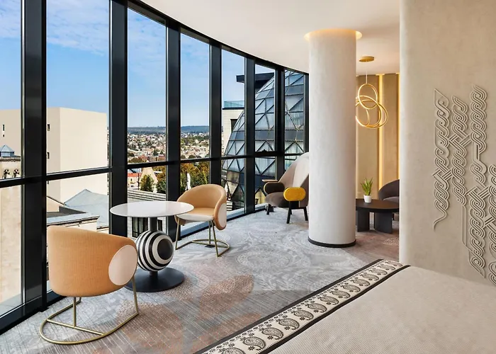 Paragraph Freedom Square, A Luxury Collection Hotel, Tbilisi