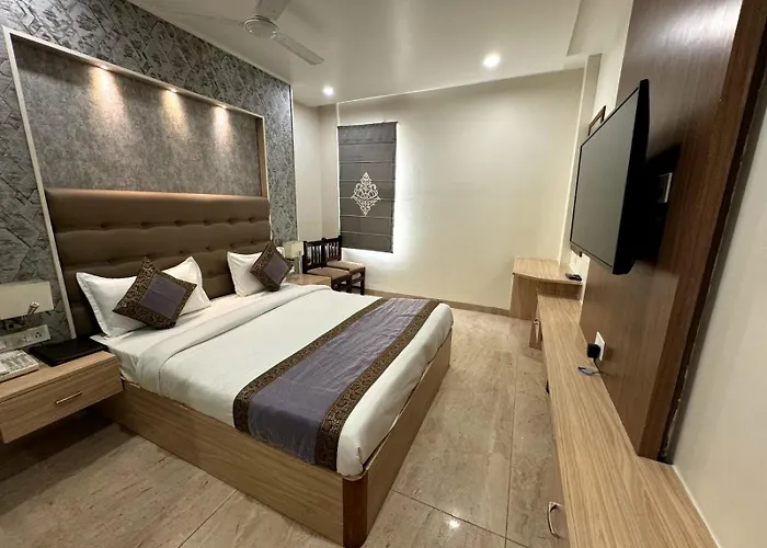 Hotel River Rhythm Assi Ghat Varanasi