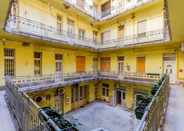 Rothapartments'Garden Budapest