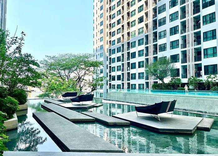 Sea View Pattaya Beach @The Base Central Pattaya