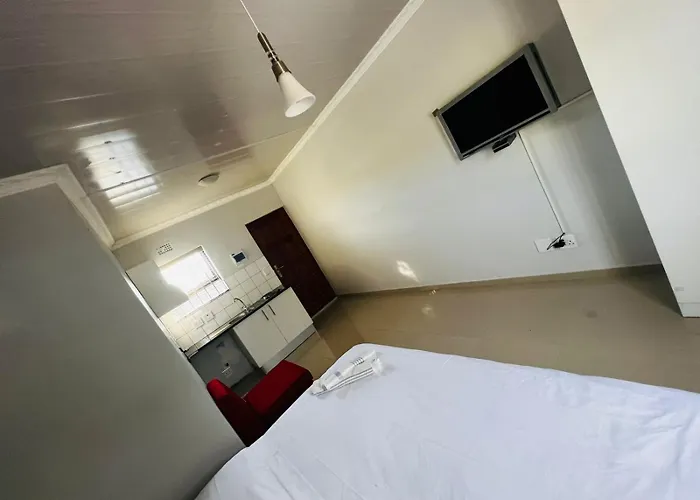 Victoria Lodge Studio Apartment Cape Town