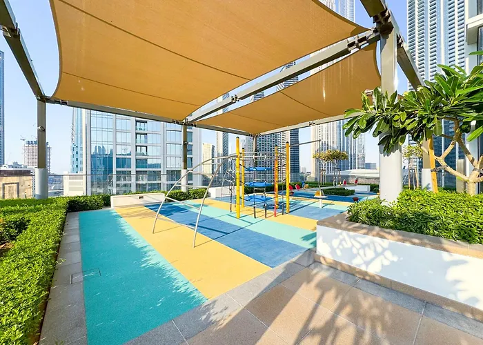 First Class Stay In Downtown Dubai Near Burj Park By Sbh