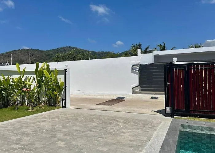 Costa Lota Villa, Brand New, 3 Bedroom, In Rawai V35