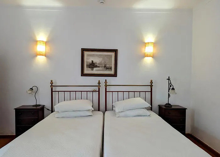 Hotel Solar De Monfalim Evora