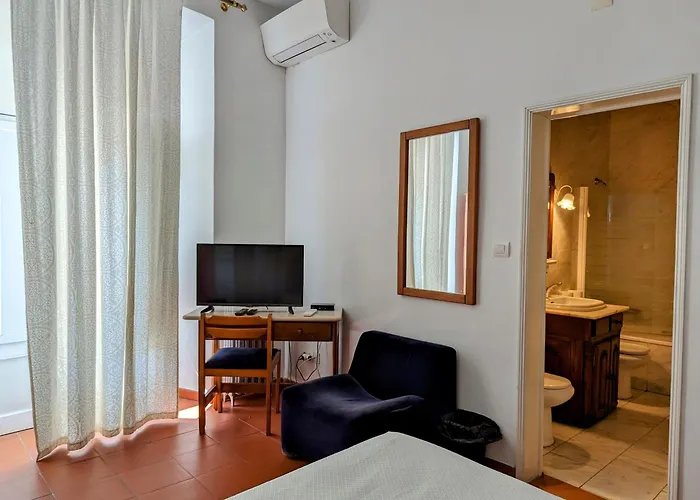 Hotel Solar De Monfalim Evora