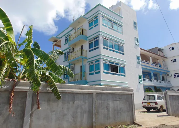 Flamengo Apartment Pereybere Beach