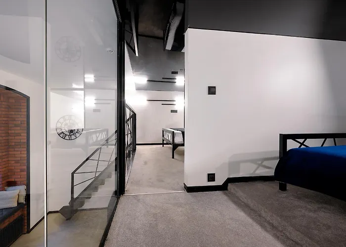 Stylowe Lofty Piotrkowska 37 Antresola Zrewitalizowana Kamienica Centrum Lodz