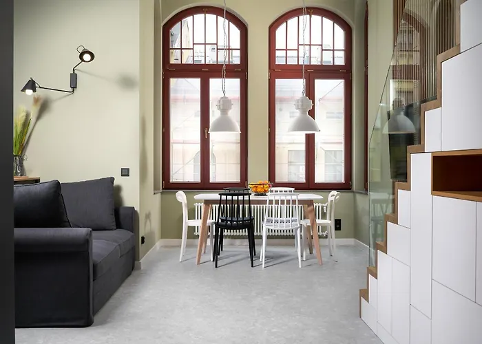 Stylowe Lofty Piotrkowska 37 Antresola Zrewitalizowana Kamienica Centrum Lodz