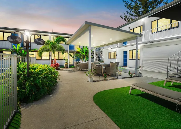 Montego Mermaid Beach Motel Gold Coast