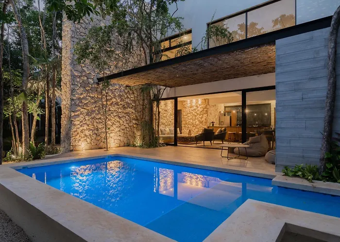 Twelve O'Clock - Luxury Villas Tulum