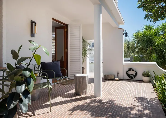 Tamboerskloof Luxury Apartment. Cape Town