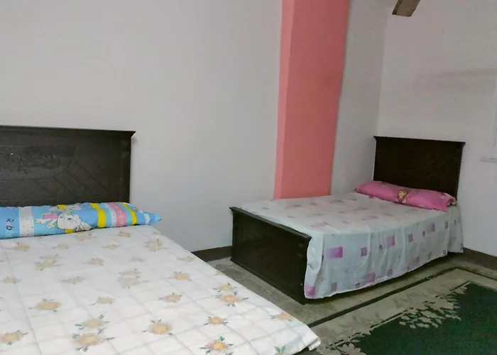 Two Bedroom Apartment In Central Location In Downtown Cairo
