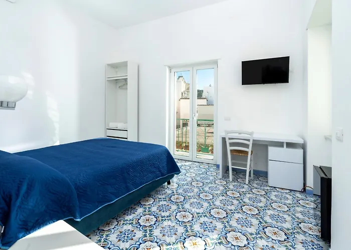 Guest House La Piazzetta Capri