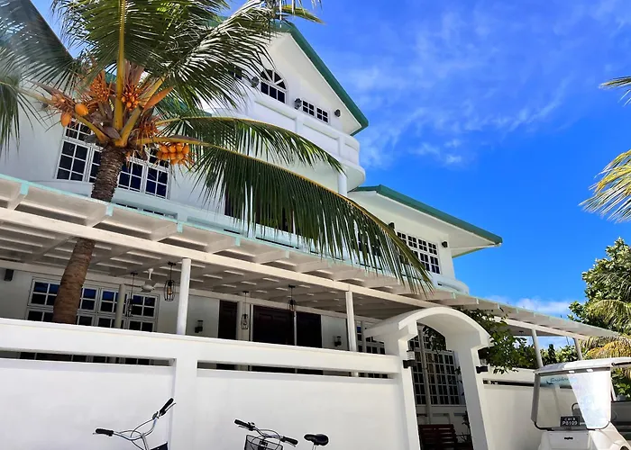 Biosphere Inn Dharavandhoo