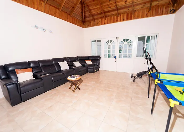 Belle Air Seaview Apartment Runaway Bay