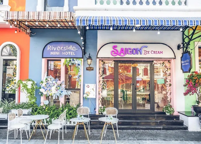 Riverside Mini Hotel Grand World Phú Quốc
