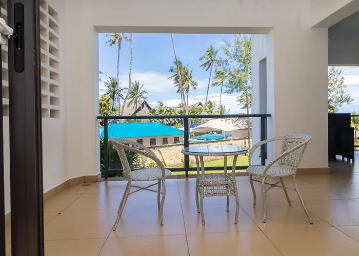 Luxury 3 Bedroom Beach Front Apartment Mombasa