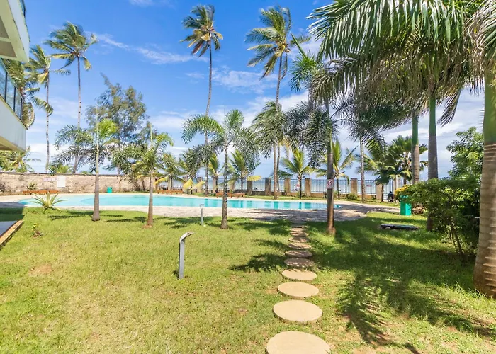 Luxury 3 Bedroom Beach Front Apartment Mombasa