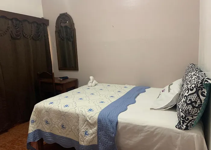 Hotel Marjenny Copan