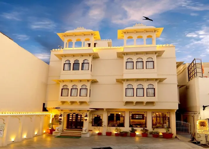 Hotel Boheda Palace - 1Km Away From Lake Pichola Udaipur