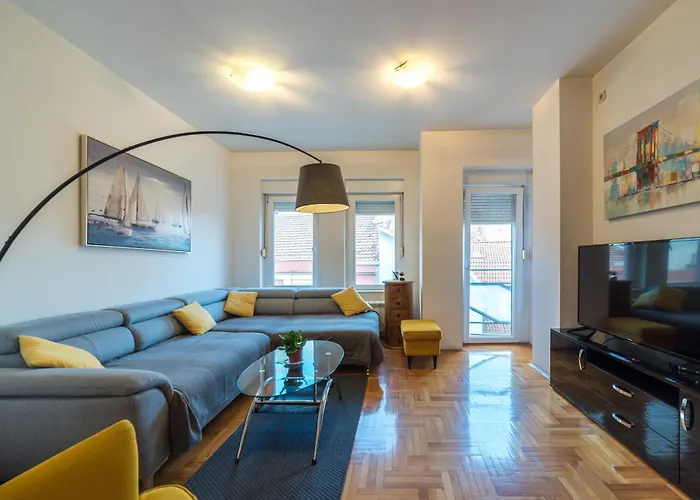 Panorama Central - Vracar Apartment Belgrade