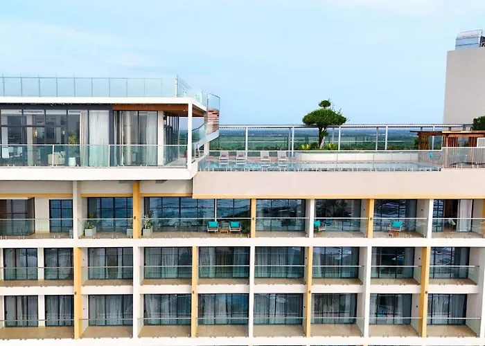 Dhawa Ho Tram Hotel