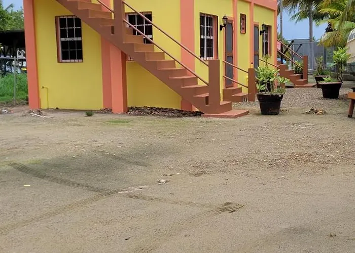 Alan'S Paradise Hotel Placencia