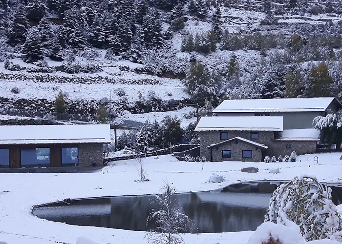 Les Pardines 1819 Mountain Suites & Spa Encamp
