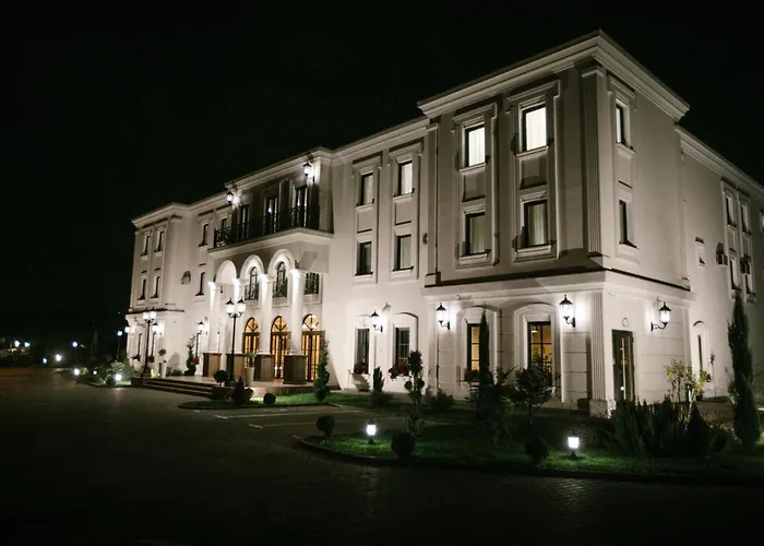 Apartments & Rooms Beli Dvor Cacak