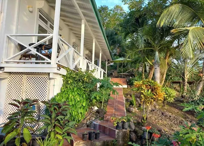Amazing Mountain Top Home With Stunning Views Marigot Bay