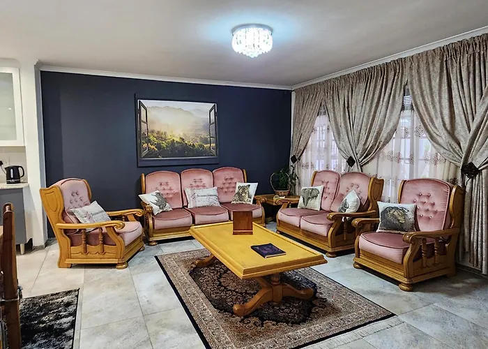 Cape Town Gem "Maratski House"