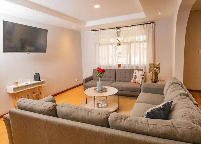 Santa Lucia Suites - Barranco Cuenca