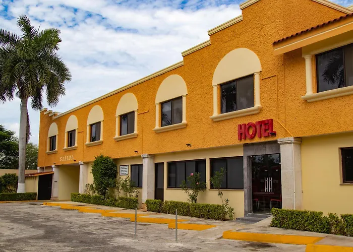 Hotel Y Villas Costa Del Sol Mérida