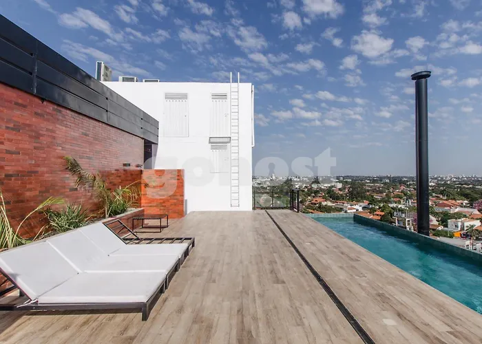 Apartment Located Steps From Shopping Del Sol Asunción