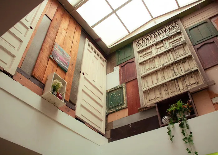 Adn Algo De Nosotros - Malaika Hostel Medellin