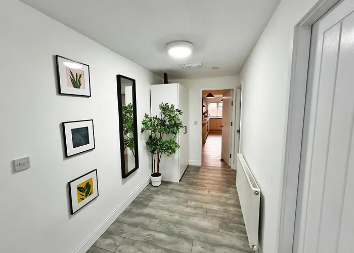 Selly Oak Near Qe And Uob - 5 Bed Ensuite - Perfect For Groups And Contractors Birmingham
