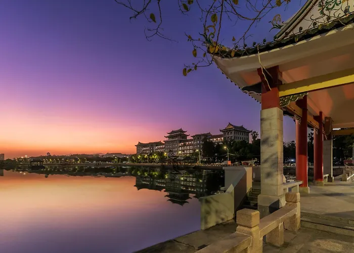W Xiamen