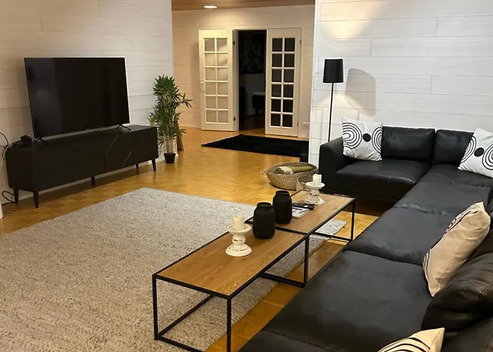 Villa Maenty 200 M2 Arkkitehdin Suunnittelema Kaupunkikoti Rauhallinen Sijainti, Sauna, Ilmainen Pysaekoeinti Seinäjoki