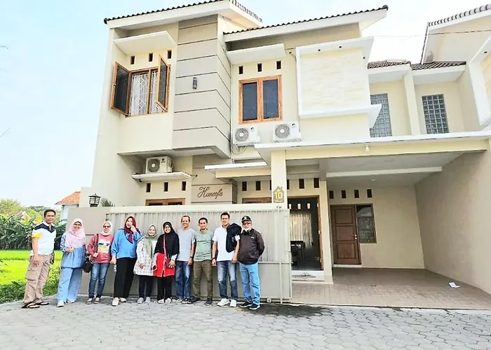 Haneefa Homestay Syariah Jogja, Penginapan Keluarga Dengan 4 Kamar Yogyakarta