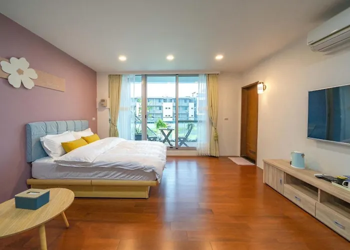 Luodong Warm House Bed & Breakfast